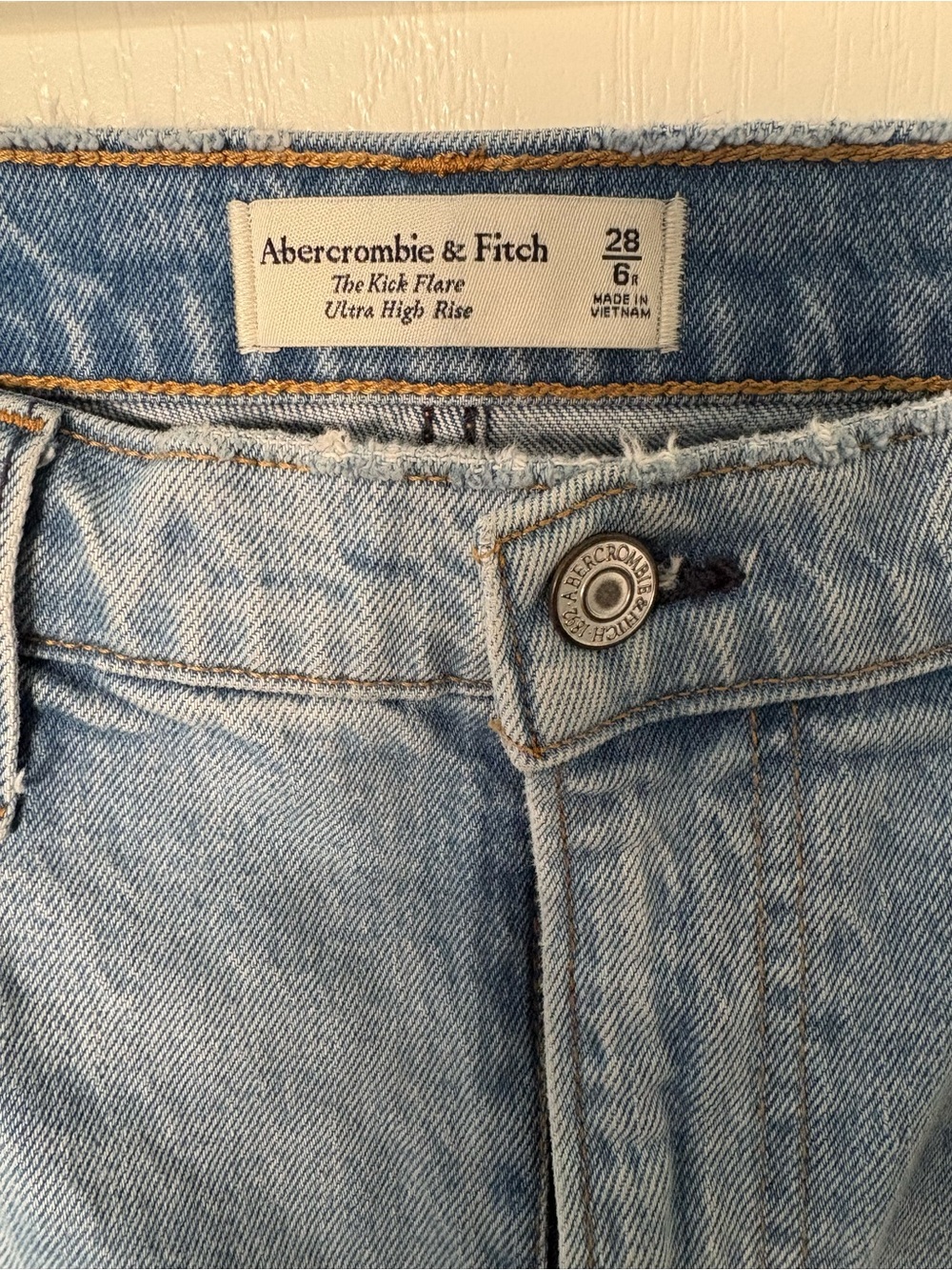 Abercrombie & Fitch Light Blue Men’s Kick Flare Jeans